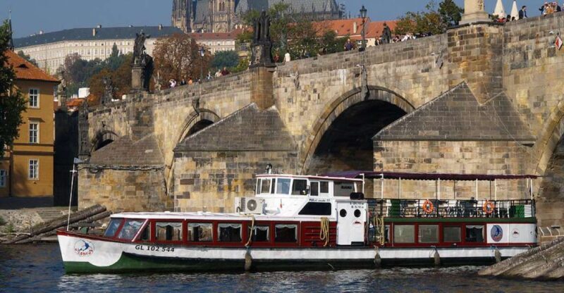 Prague: 2-Hour Lunch Cruise on the Vltava River - Who Will Enjoy This Experience Most?