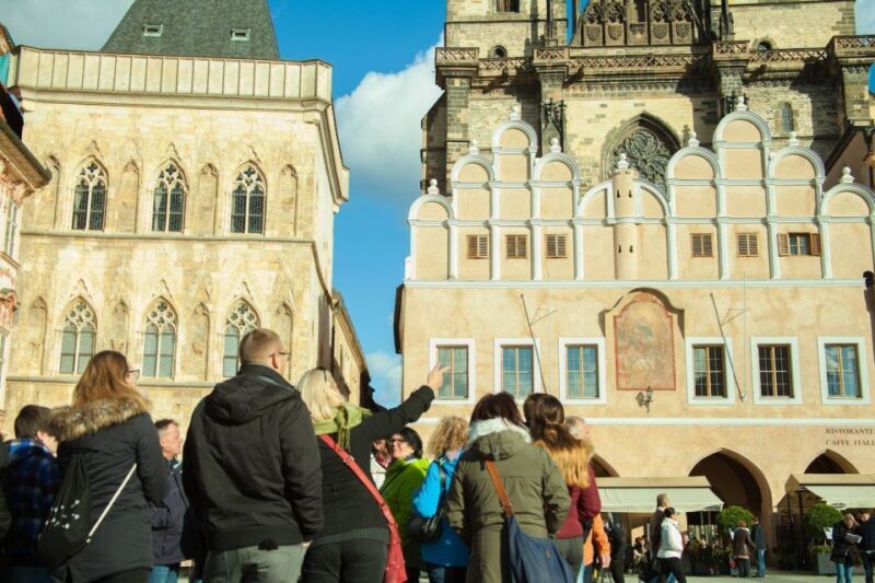 Prague: 3-Hour Old Town and Prague Castle Tour in German - Key Points