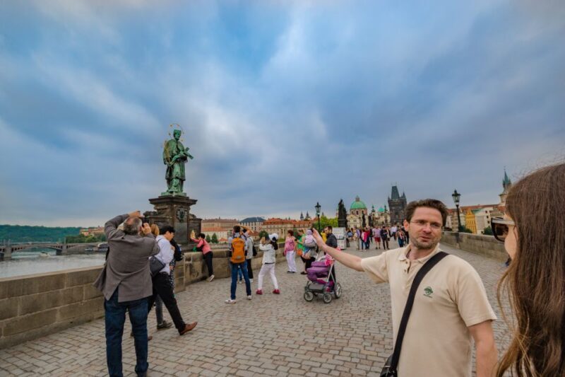 Prague: 3-Hour Walking Tour of Old Town & Prague Castle - Final Thoughts: Who Is This Tour Perfect For?