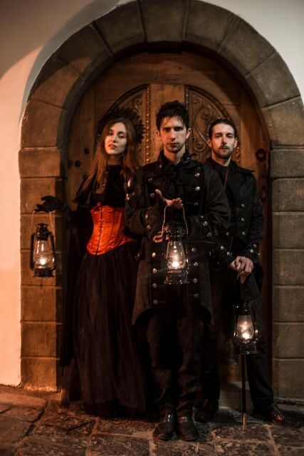 Prague: Alchemy & Mysteries Bridge and Castle Evening Tour - Key Points