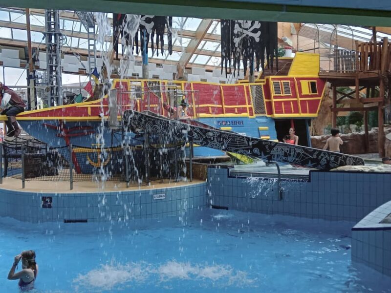 Prague: Aquapalace Indoor/Outdoor Water Park Ticket - Opening Hours & Visit Duration