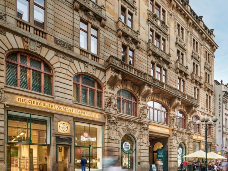 Prague: Beer Pouring Class at Pilsner Urquell Experience - Prague: Beer Pouring Class at Pilsner Urquell Experience