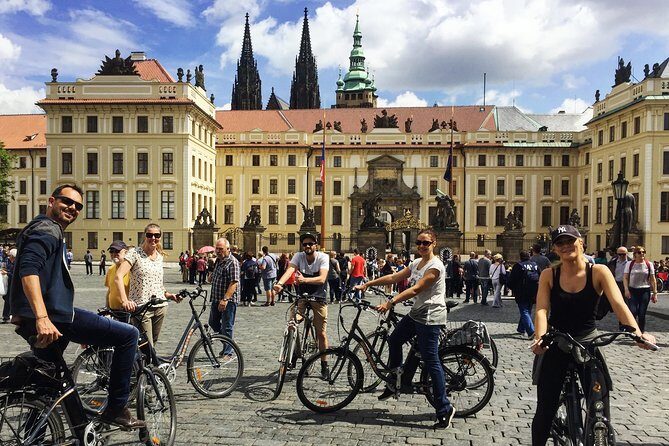 Prague Bike Tour - Stunning Viewpoints, Castle, City & Park - Practical Tips for Your Tour