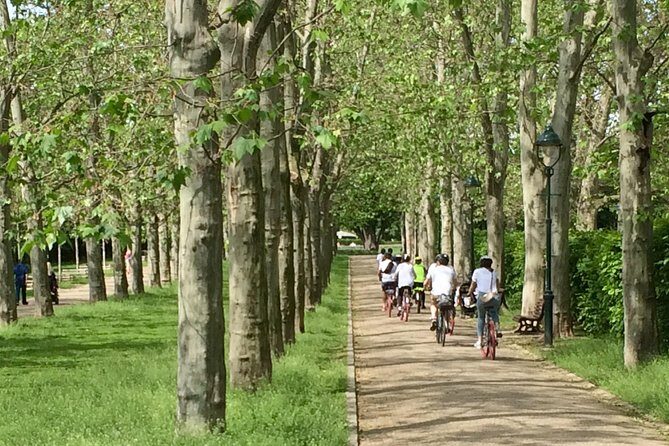 Prague Bike Tour - Stunning Viewpoints, Castle, City & Park - Why Choose This Tour?