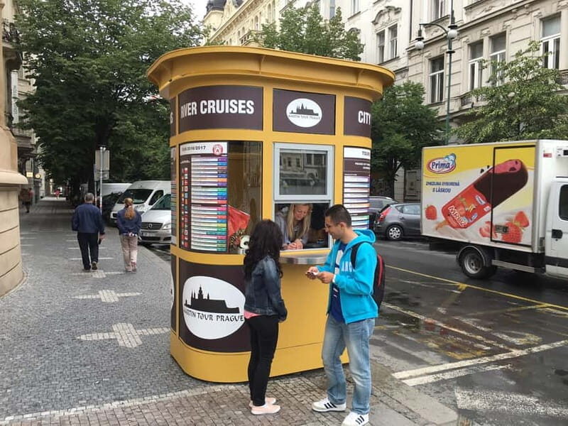 Prague: Bus and Boat Tour - Why Choose This Tour?