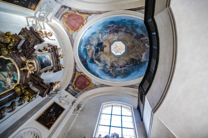 Prague Castle 2.5-Hour Tour Including Admission Ticket - FAQ