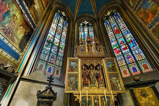 Prague Castle and Lobkowicz Palace entrance tickets - FAQ