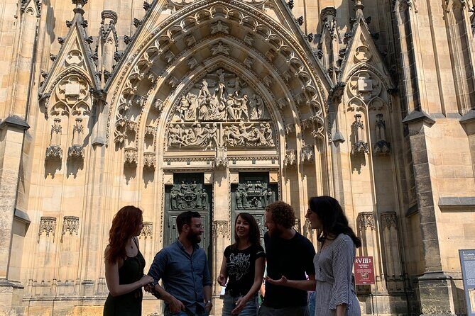 Prague Castle and Pubs Tour with Drinks Included - Who Will Love This Tour?