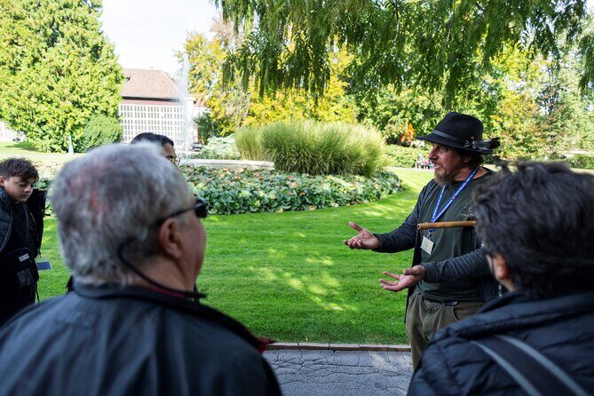 Prague: Castle Entry Ticket with Guide and River Cruise - Who Is This Tour Best For?