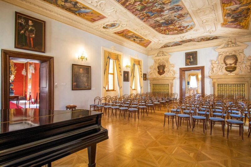 Prague Castle: Midday Classical Concert at Lobkowicz Palace - Reviews & Authentic Perspectives
