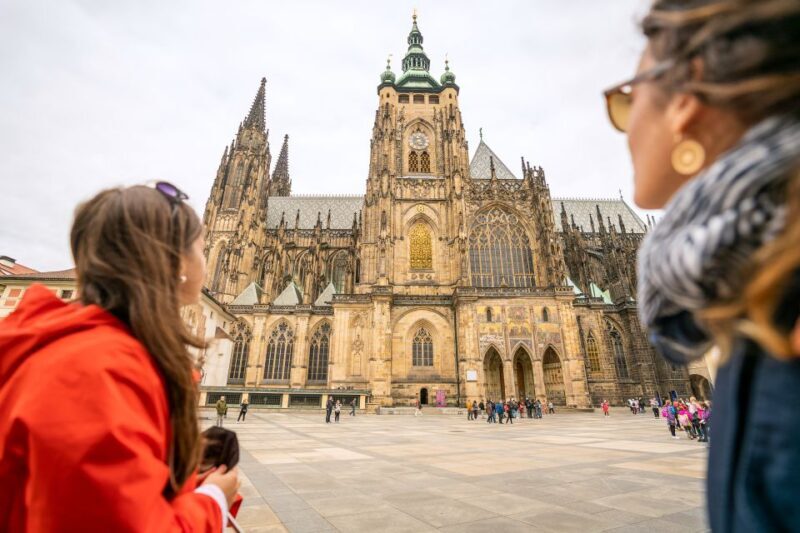 Prague: Castle Tour with Local Guide and Entry Ticket - The Experience from a Visitor’s Perspective