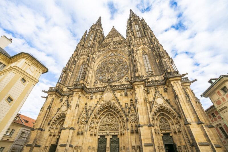 Prague: Castle Tour with Local Guide and Entry Ticket - The Sum Up