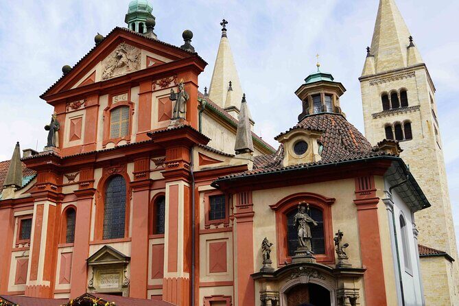 Prague Castle Walking Tour (Tip-based tour) - Who Should Join This Tour?