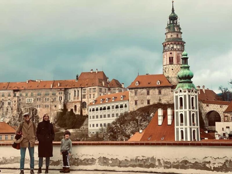 Prague: Cesky Krumlov Private Day Trip with Local Guide - The Perfect Mix: Lunch and Free Time