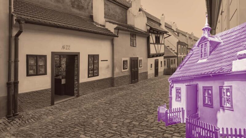 Prague: Charles Bridge and Prague Castle Private Guided Tour - What to Keep in Mind