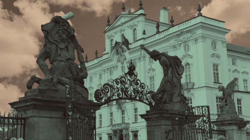 Prague: Charles Bridge and Prague Castle Private Guided Tour - FAQ