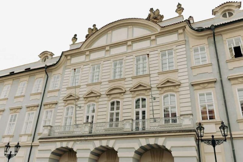Prague: Christmas Gala Concert at Liechtenstein Palace - Key Points