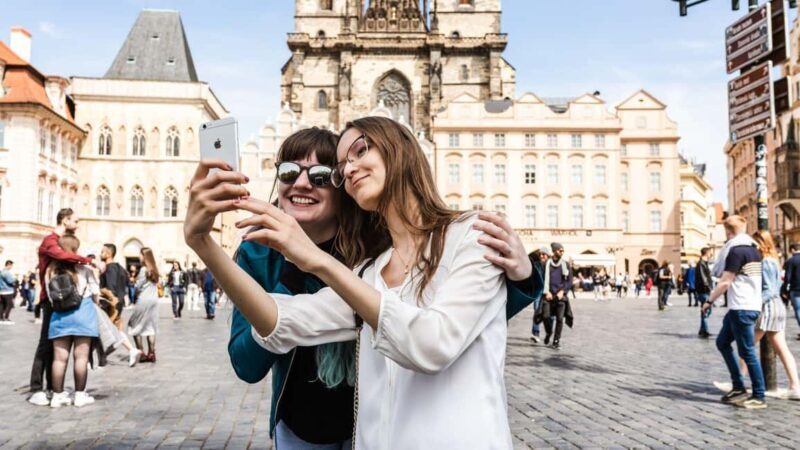 Prague: City Highlights & Hidden Gems Private Walking Tour - An In-Depth Look at the Prague Private Walking Tour