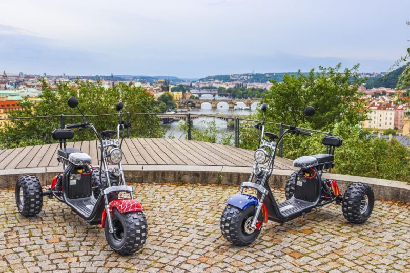 Prague City sightseeing in Night Trike Tour - FAQ