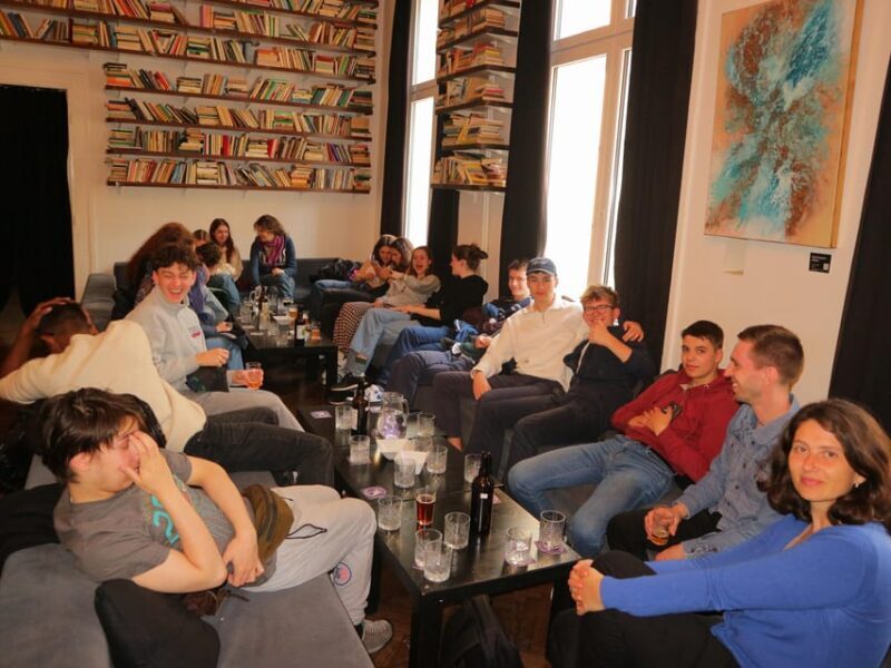 Prague: Craft Beer Tour 8 Czech Beers, Taproom & Beer Garden - Why Should You Book This Tour?