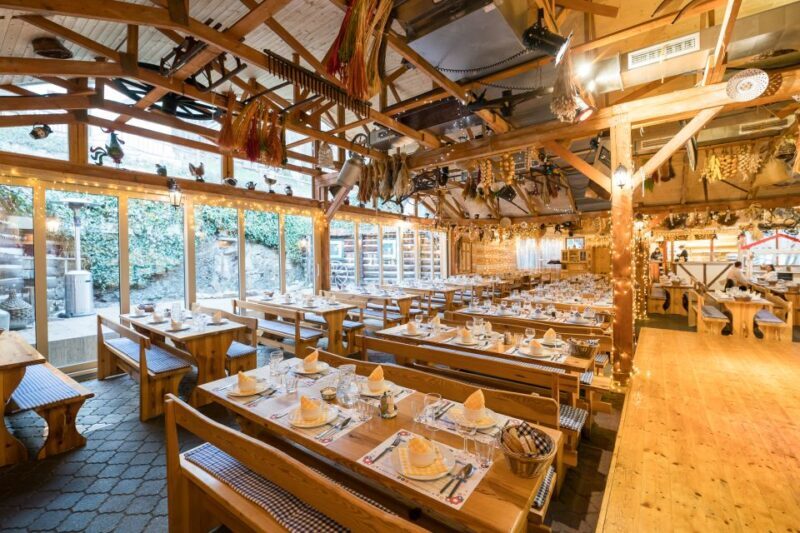 Prague: Dinner with Folk Show and Open Bar - Key Points