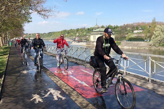 Prague E-Bike Tour - Stunning Viewpoints (small group) - Who Will Love This Tour?