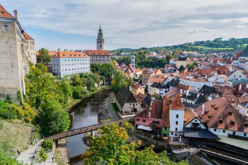 Prague: eský Krumlov & Bohemian Village Day Trip with Lunch - An In-Depth Look at the Itinerary