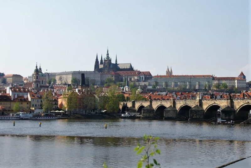 Prague: Essential Prague tour - FAQ