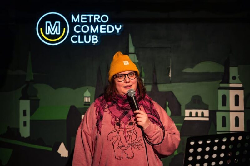 Prague: Friday Stand-Up Comedy in English - Practical Tips for Visiting