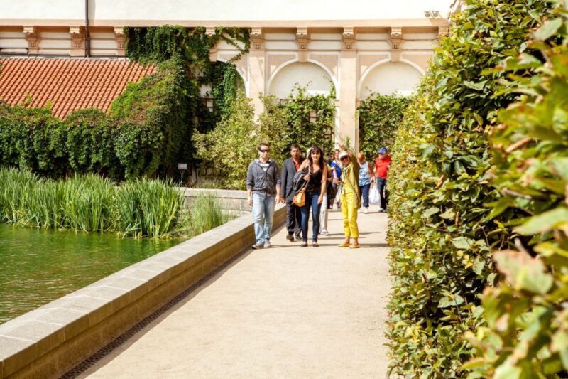 Prague: Full-Day Sightseeing Tour with Cruise and Lunch - An In-Depth Look at the Tour Experience