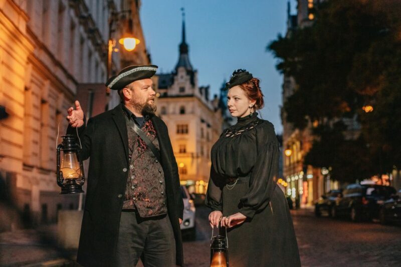 Prague: Ghosts and Legends Nighttime Guided Walking Tour - Exploring Prague’s Haunted Streets: An In-Depth Look