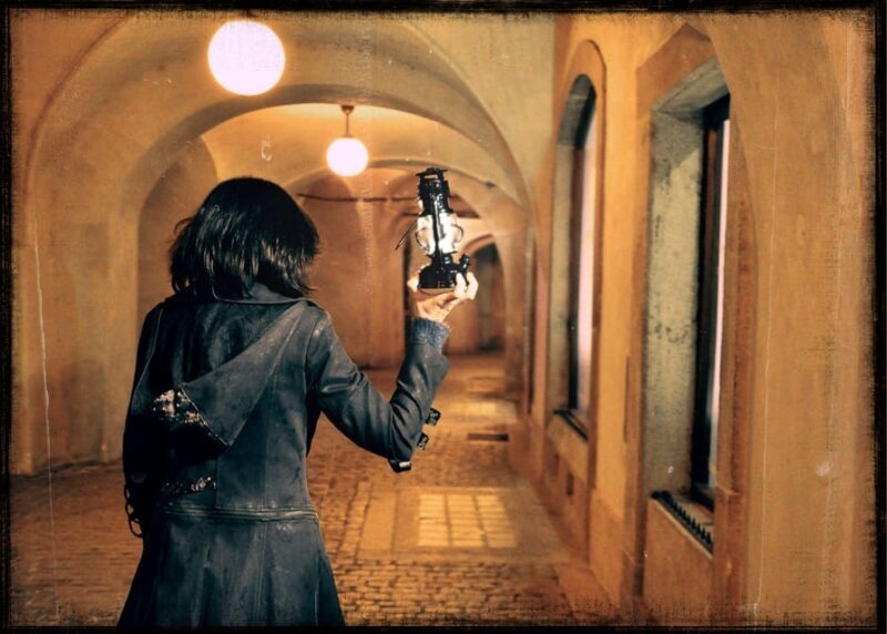 Prague: Ghosts, Legends, Medieval Underground & Dungeon Tour - Key Points