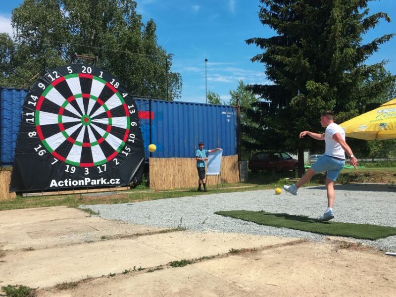 Prague : Giant Foot Darts and Giant Beer Pong Game - Who is This Tour Best For?