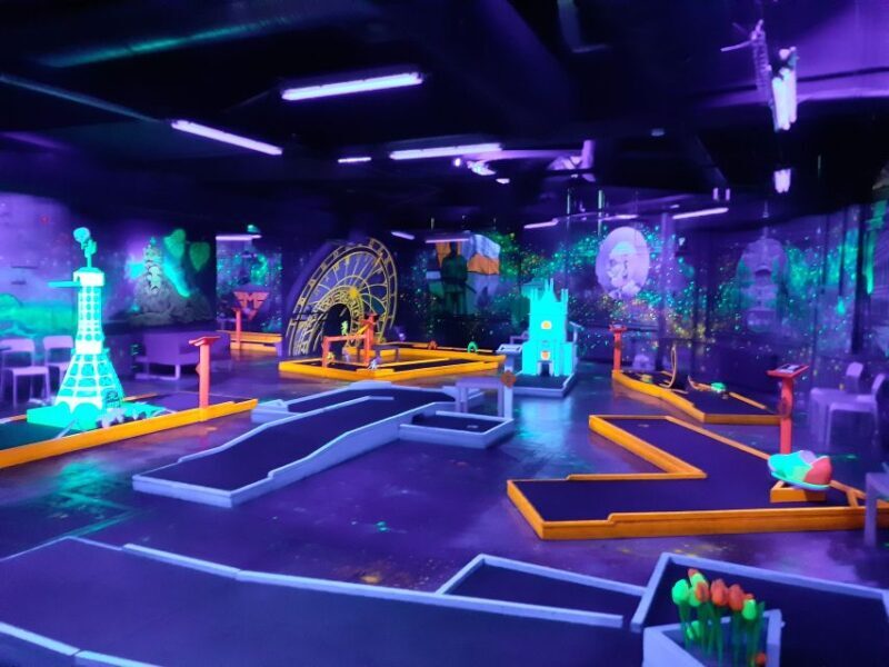 Prague: Glow Golf Mini Golf Game by UV Light - Practicalities & Tips