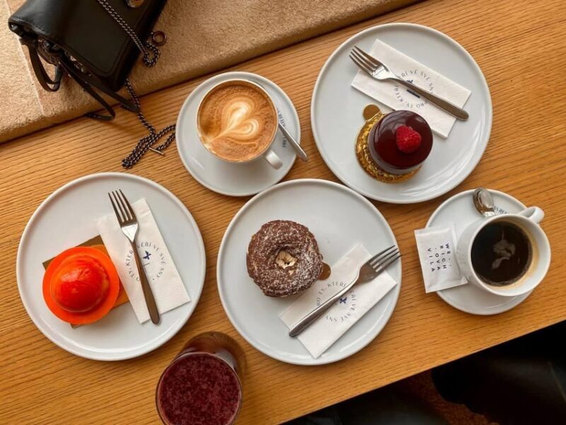 Prague: Guided Sweet Gourmet Walking Tour - Group Size, Accessibility, and Practicalities