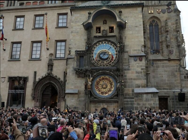 Prague: Half-Day City Highlights Walking Tour - FAQs