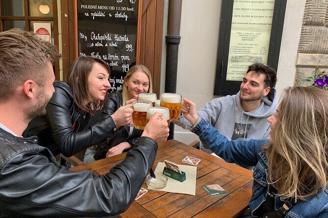 Prague Historic Pub Tour with Drinks Included - Group Size and Atmosphere