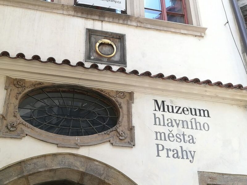 Prague: House at the Golden Ring Entry Ticket - Overview of the Experience