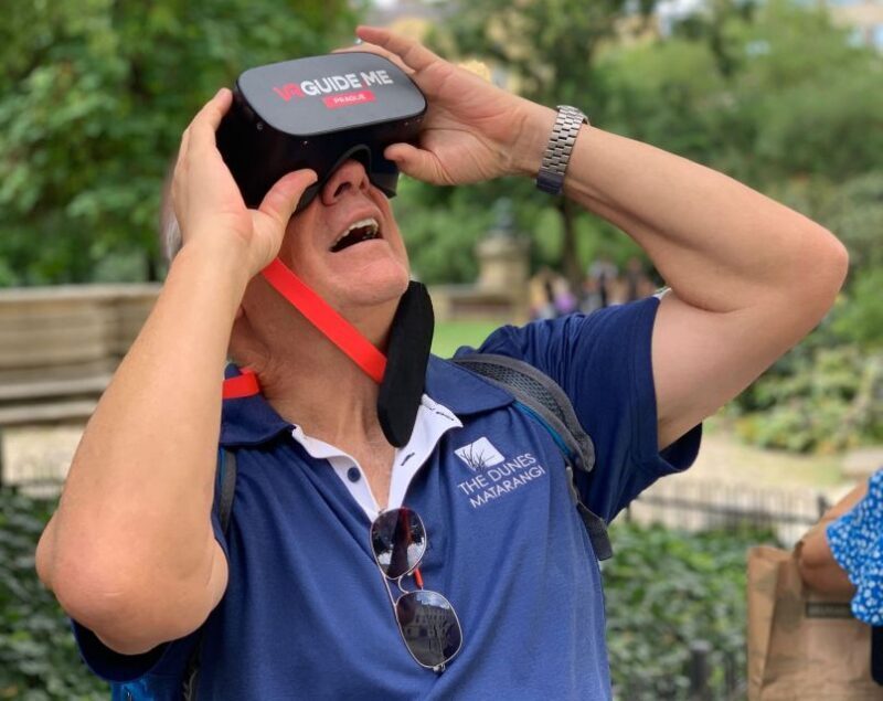 Prague: Immersive History Walking Tour and VR - A Deep Dive into the Experience