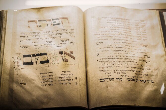Prague Jewish Quarter Walking Tour with Admission Tickets - Practical Considerations and Tips