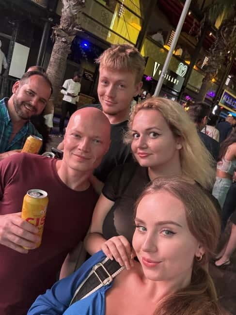 Prague: Local Neighborhoods and Pubs Walking Tour - An In-Depth Look at the Tour