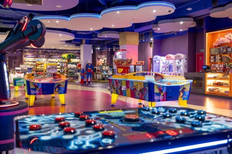 Prague: Mirror Maze Entry Family Ticket - FAQs