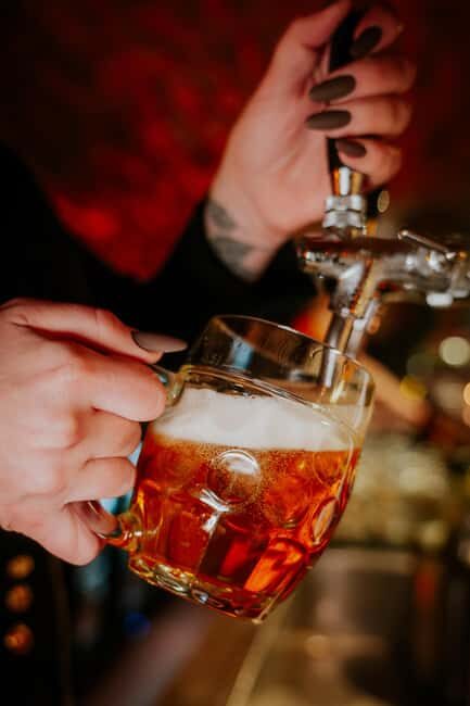 Prague: Monday Stand-Up Comedy in English - Who Should Consider This Tour?