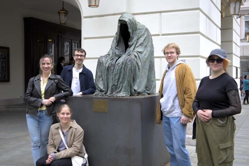 Prague: Mozart, Dvorak, Czech Folk Tour with the guitarist - Practical Tips and Considerations