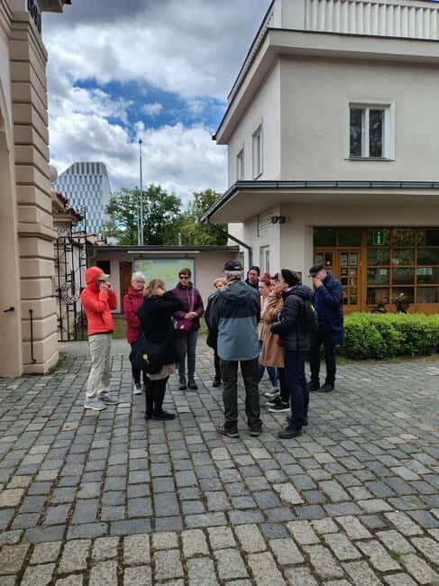 Prague: New Jewish Cemetery Guided Tour - FAQ