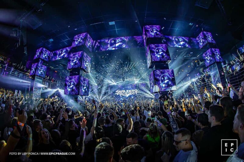 Prague: New Year's VIP Boat Party + EPIC Club - Key Points