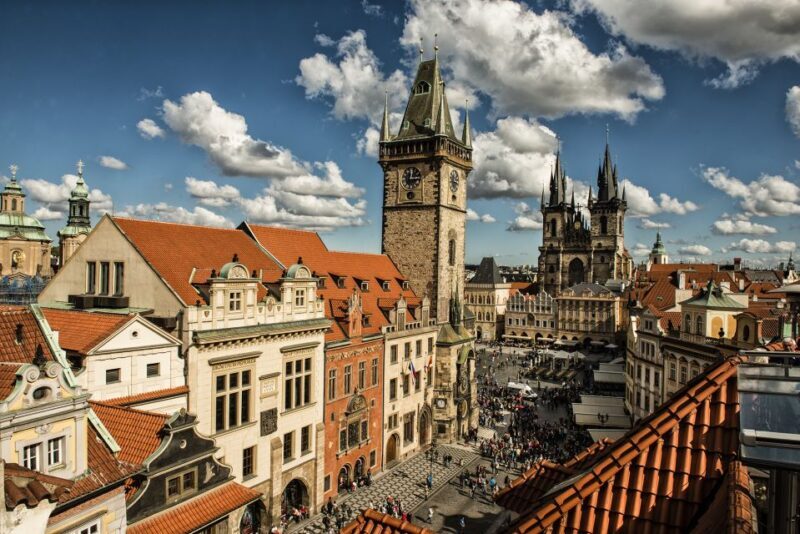 Prague: Old Town and Jewish Quarter 2-Hour Walking Tour - A Detailed Look at the Tour Experience
