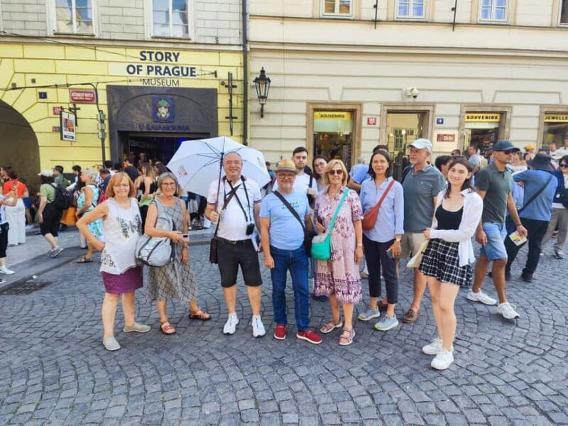 Prague: Old Town and Jewish Quarter Walking Tour - Key Points