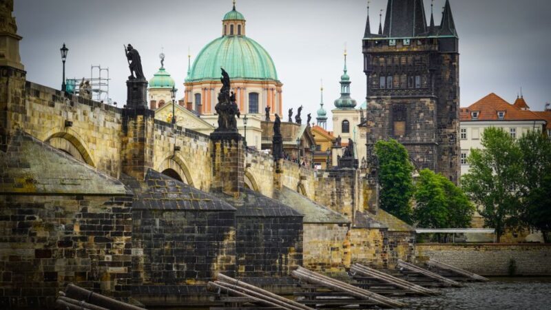 Prague: Old Town Highlights & Hidden Gems Guided Tour - Who is this tour best suited for?