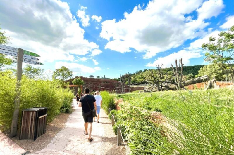 Prague: Prague Zoo Audio Guide with E-Ticket - Discovering Prague Zoo: What You Can Expect